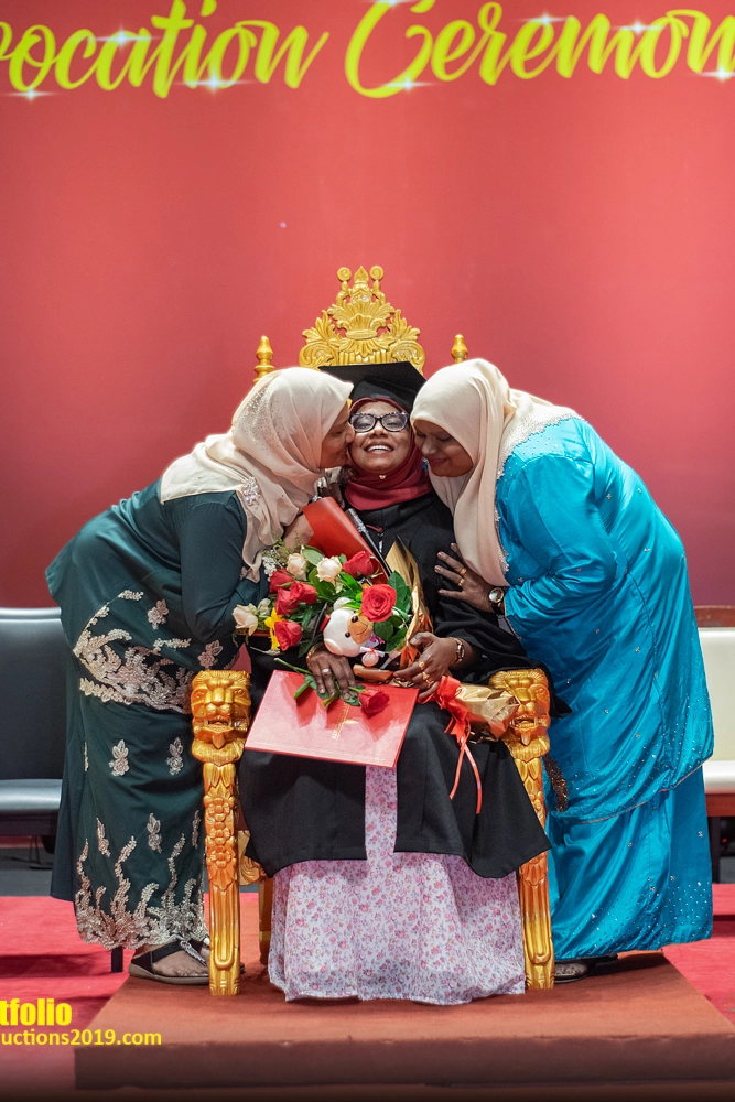 Gaduation Convocation Putrajaya Family Portfolio MAL 2019 -16.webp